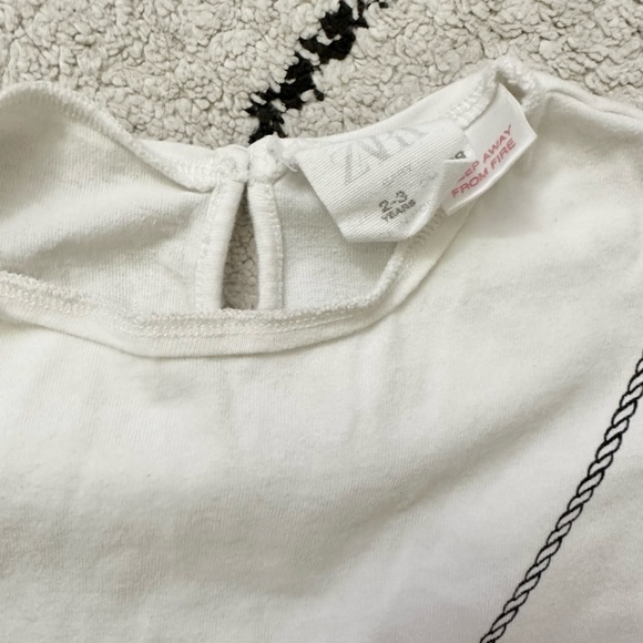 ZARA Toddler Girl Tee | 2T-3T - Picture 2 of 3